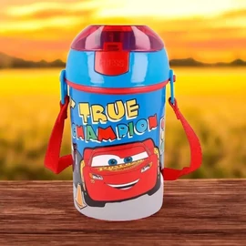 Disney Verdák műanyag szívószálas kulacs akasztóval 450 ml - True Champion