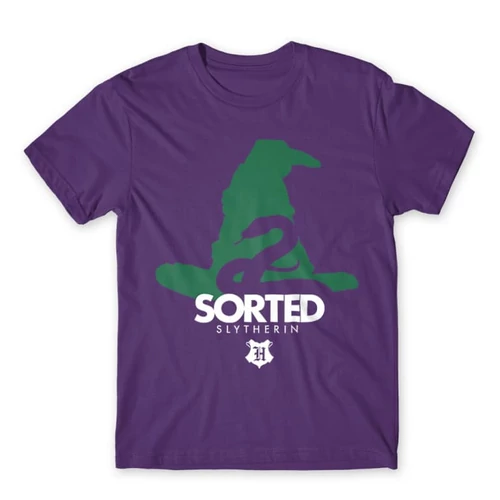 Sötétlila Harry Potter férfi rövid ujjú póló - Sorted Slytherin
