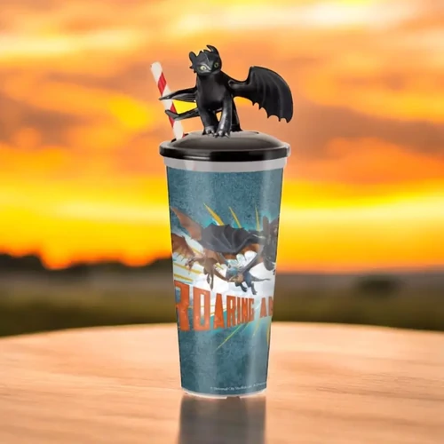 Így neveld a sárkányodat pohár és Fogatlan topper, figura