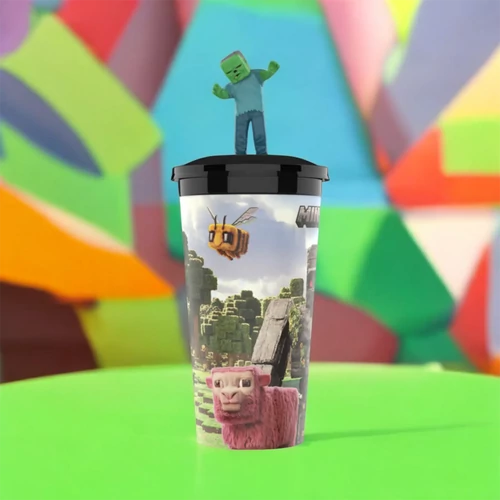 Egy Minecraft film pohár és Steve topper, figura 