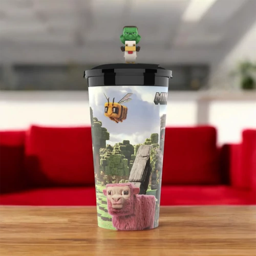 Egy Minecraft film pohár és Zombie topper, figura 