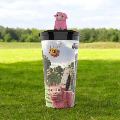 Egy Minecraft film pohár és bárány topper, figura 