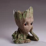 Baby Groot virágtartó, tolltartó 