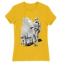 Kép 8/17 - Sárga Star Wars női rövid ujjú póló - Rohamosztagos és a lépegető